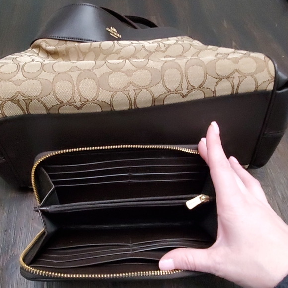 Coach purse and wallet sets - Picture 6 of 6